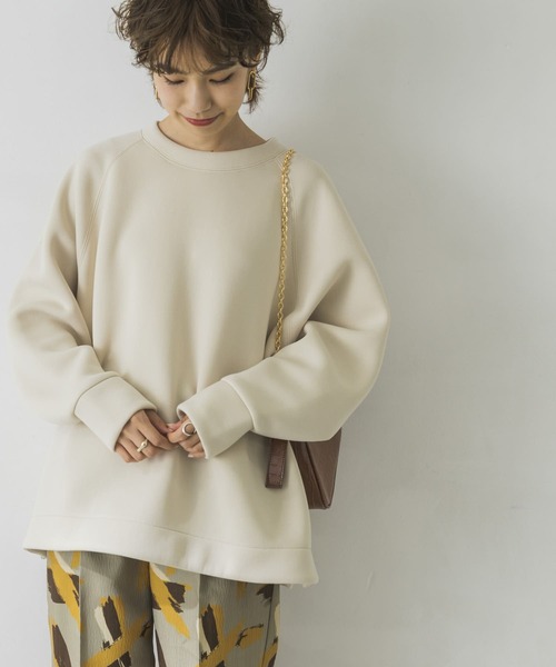 URBAN RESEARCH(アーバンリサーチ)の「ダンボール袖ボリュームプルオーバー(Tシャツ/カットソー・レディース・ブラック/アイボリー・FREE)」の16枚目の写真