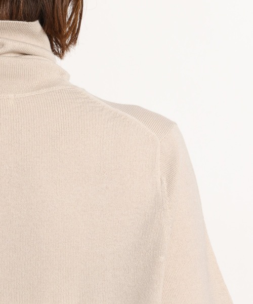 niko and...（ニコアンド）の「洗えるウール混タートルニットプルオーバー（ニット/セーター・レディース・ブラック/ブルー/ブラウン/オフホワイト/ピンク/イエロー・MEDIUM/LARGE）」の9枚目の写真