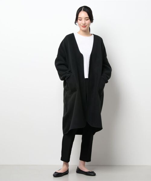 Samansa Mos2 blue（サマンサモスモスブルー）の「ボア×フリースリバーシブルコート（ノーカラーコート・レディース・ブラック/モカ/チャコール・ﾌﾘ-）」の6枚目の写真