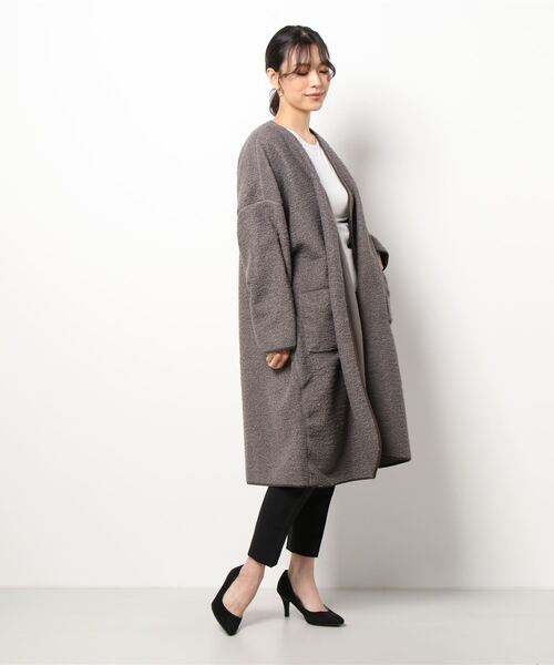 Samansa Mos2 blue（サマンサモスモスブルー）の「ボア×フリースリバーシブルコート（ノーカラーコート・レディース・ブラック/モカ/チャコール・ﾌﾘ-）」の9枚目の写真