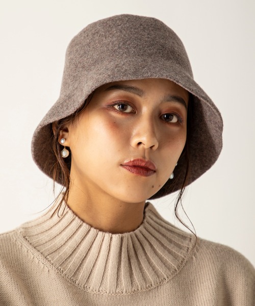 MILLION CARATS(ミリオンカラッツ)の「ウールバケットハット(ニットキャップ/ビーニー・レディース・ブラック/ベージュ・FREE)」の6枚目の写真