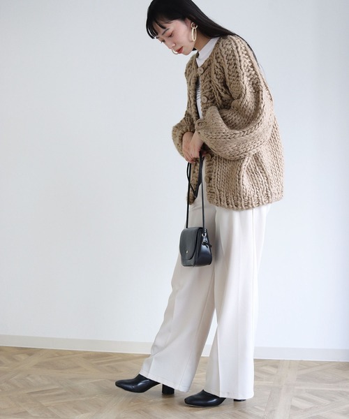 vingtrois（バントロア）の「【vingtrois】ハンドメイドケーブルニットカーディガン（カーディガン/ボレロ・レディース・アイボリー/ブラック/グレイッシュベージュ/ベージュ・M）」の10枚目の写真