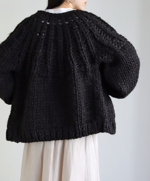 vingtrois（バントロア）の「【vingtrois】ハンドメイドケーブルニットカーディガン（カーディガン/ボレロ・レディース・アイボリー/ブラック/グレイッシュベージュ/ベージュ・M）」の16枚目の写真