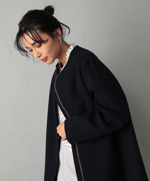 RIVE DROITE（リヴドロワ）の「あらゆるスタイリングにマッチする　ボトルネックジップコート（ノーカラーコート・レディース・モカ/ネイビー/ピンク・FREE）」の14枚目の写真