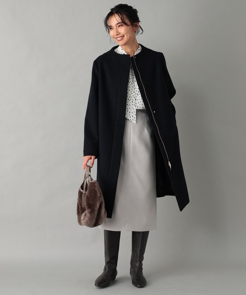 RIVE DROITE（リヴドロワ）の「あらゆるスタイリングにマッチする　ボトルネックジップコート（ノーカラーコート・レディース・モカ/ネイビー/ピンク・FREE）」の6枚目の写真