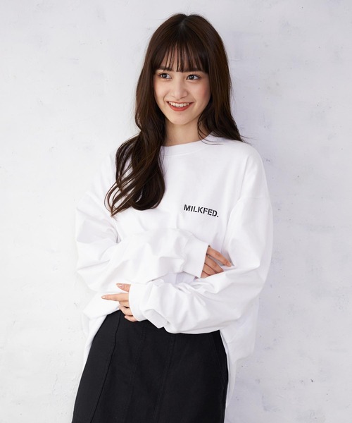 MILKFED.（ミルクフェド）の「WIDE L/S TEE CIRCLE LOGO/ビッグシルエット バックプリント 長袖Tシャツ（Tシャツ/カットソー・レディース・ホワイト/ブラック/ネイビー・ONE SIZE）」の14枚目の写真