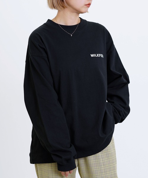 MILKFED.（ミルクフェド）の「WIDE L/S TEE CIRCLE LOGO/ビッグシルエット バックプリント 長袖Tシャツ（Tシャツ/カットソー・レディース・ホワイト/ブラック/ネイビー・ONE SIZE）」の18枚目の写真