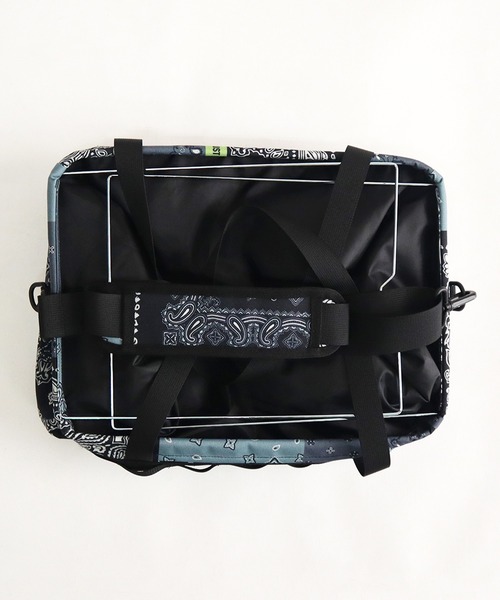 KiU（キウ）の「ストレージボックス（アウトドアグッズ・メンズ・カモフラージュ/ホワイト×ブルー/ベージュ系その他/アニマル/カラフル/ブラック×ライム・FREE）」の9枚目の写真