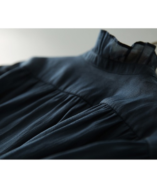 LOPASS(ロパス)の「キャンディースリーブ フリルアップ シャツブラウス(シャツ/ブラウス・レディース・ネイビー・LARGE/MEDIUM)」の17枚目の写真