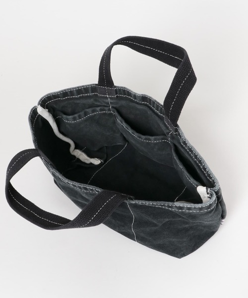 URBAN RESEARCH DOORS（アーバンリサーチドアーズ）の「『別注』PORT CANVAS×DOORS　ストーンウォッシュキャンバストート（トートバッグ・レディース・ナチュラル/ベージュ/ブラック・ONE）」の6枚目の写真