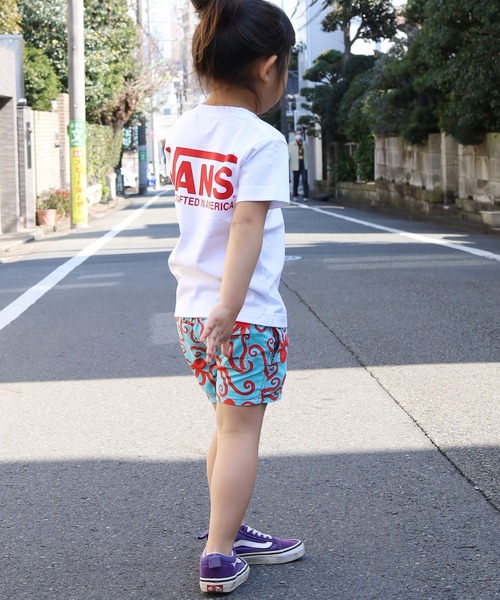VANS(バンズ)の「VANS/バンズ Handcrafted in America S/S T-Shirts Kids キッズ 半袖ロゴTシャツ(Tシャツ/カットソー・キッズ・ブラック/ホワイト×レッド/ホワイト×ブラック・110/130/150)」の18枚目の写真