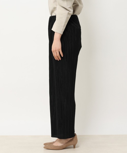 RIVE DROITE（リヴドロワ）の「WEB限定/プリーツイージーパンツ（その他パンツ・レディース・ブラック/アイボリー/グレー・FREE）」の16枚目の写真