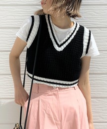 Q | バイカラーミニニットベスト(ベスト)