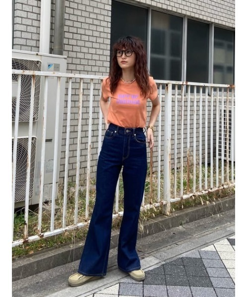 THROW by SLY(スローバイスライ)の「THROW HW WIDE LEG PT-A ハイウエスト ワイドレグ デニムパンツ(デニムパンツ・レディース・ブルー・24inch/25inch/26inch/23inch)」の21枚目の写真