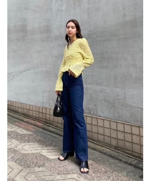 THROW by SLY(スローバイスライ)の「THROW HW WIDE LEG PT-A ハイウエスト ワイドレグ デニムパンツ(デニムパンツ・レディース・ブルー・24inch/25inch/26inch/23inch)」の12枚目の写真