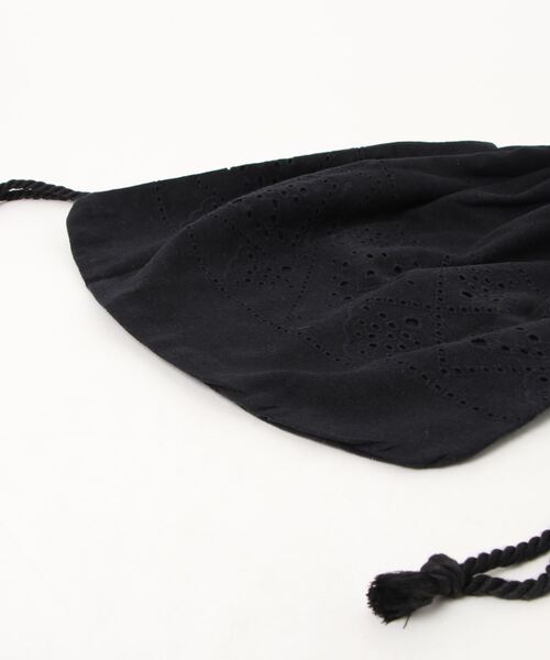 Samansa Mos2（サマンサ モスモス）の「カットワーク刺繍巾着バッグ（ショルダーバッグ・レディース・ブラック/グレー/オフホワイト・ﾌﾘ-）」の5枚目の写真