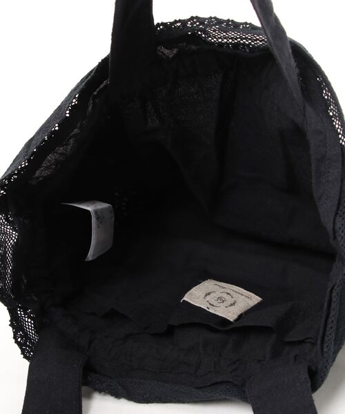 Samansa Mos2（サマンサ モスモス）の「カットワーク刺繍巾着バッグ（ショルダーバッグ・レディース・ブラック/グレー/オフホワイト・ﾌﾘ-）」の6枚目の写真