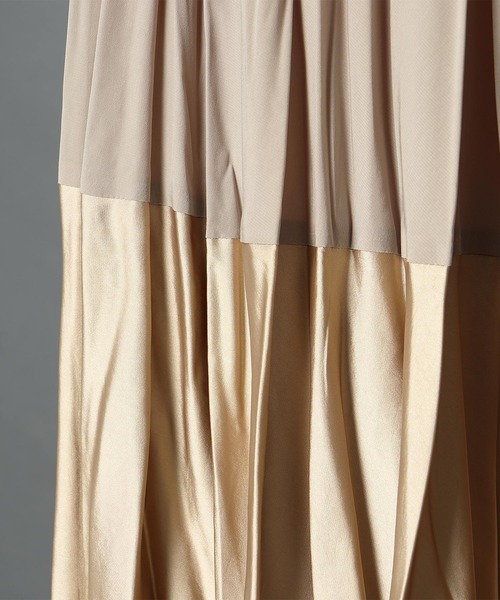 ADAWAS(アダワズ)の「【 ADAWAS / アダワス 】 2TONES PLEATED SKIRT / 2トーンプリーツスカート(スカート・レディース・ブラック/サンドベージュ・FREE)」の8枚目の写真