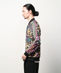 adidas（アディダス）の「ラブ ユナイツ SST トラックジャケット