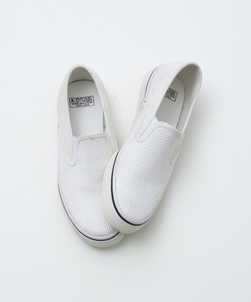 coen(コーエン)の「ヘリンボーンスリッポン(スリッポン・レディース・ライトグレー/ブラック/ホワイト・LARGE/MEDIUM/SMALL)」の1枚目の写真