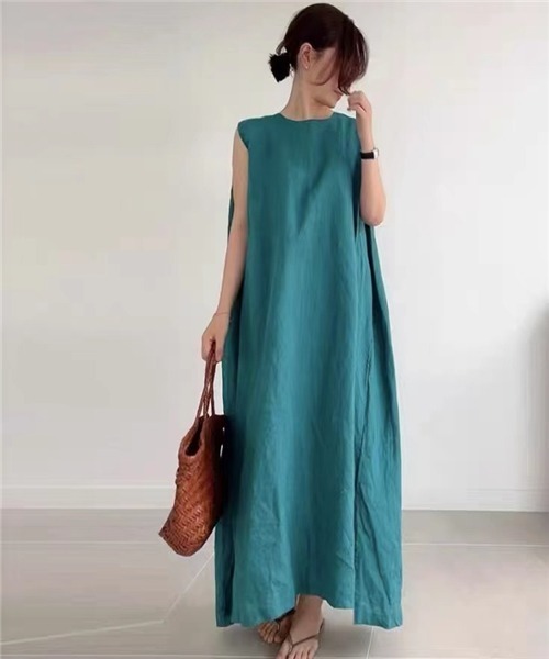 Dream garden（ドリームガーデン）の「ノースリーブ　サイドスリット　マキシ丈ワンピース（ワンピース・レディース・ブラウン/ブラック/ベージュ/ブルーグリーン/カーキ・S/L/XL/M）」の19枚目の写真