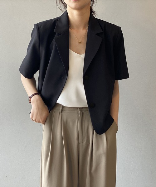 me+em select（ミームセレクト）の「【 ５色展開 】半袖ショートテーラードジャケット（テーラードジャケット・レディース・キャメル/ミント/ブラック/ブルー/ホワイト・FREE）」の8枚目の写真
