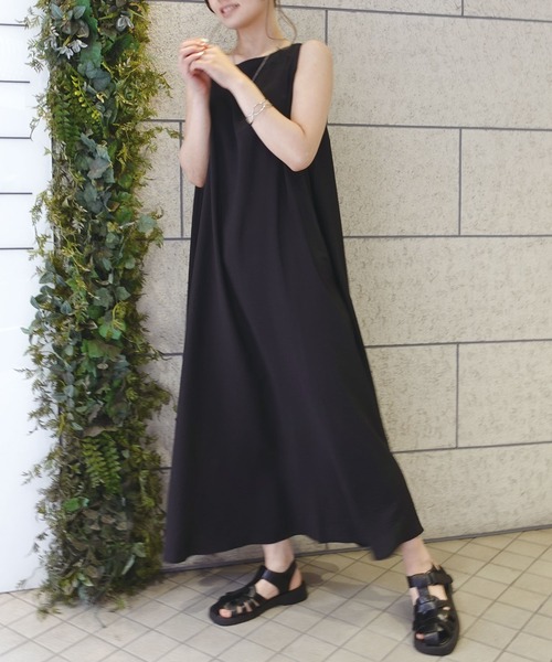 CORNERS（コーナーズ）の「シアーストライプバックリボンノースリワンピース（ワンピース・レディース・ホワイト/ライトブルー/ブラック/ピンク/ライム/グリーン・M）」の11枚目の写真