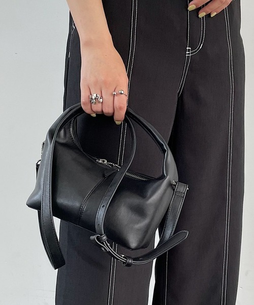 PAGEBOY（ページボーイ）の「マシュマロミニバッグ（ショルダーバッグ・レディース・ターコイズブルー/ブラック/オレンジ・FREE）」の2枚目の写真