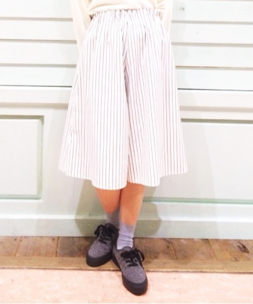 Kastane(カスタネ)の「【Kastane】ストライプWタックガウチョパンツ(その他パンツ・レディース・その他18・FREE)」の1枚目の写真