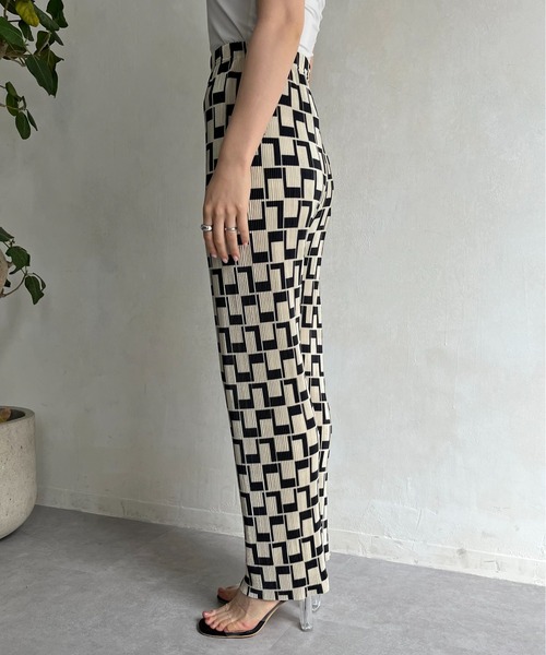 prose verse（プロズヴェール）の「ドットプリーツパンツ（その他パンツ・レディース・アイボリー/ブラック/ホワイト系その他/ブラック系その他/ブラック系その他2・MEDIUM）」の7枚目の写真