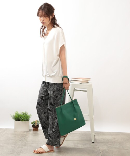 DRESKIP（ドレスキップ）の「◆ゆるVネック カーディガン（カーディガン/ボレロ・レディース・ライトブルー/ブラック/オフホワイト/オレンジ・00）」の10枚目の写真