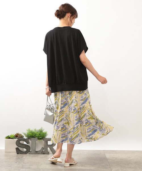 DRESKIP（ドレスキップ）の「◆ゆるVネック カーディガン（カーディガン/ボレロ・レディース・ライトブルー/ブラック/オフホワイト/オレンジ・00）」の11枚目の写真