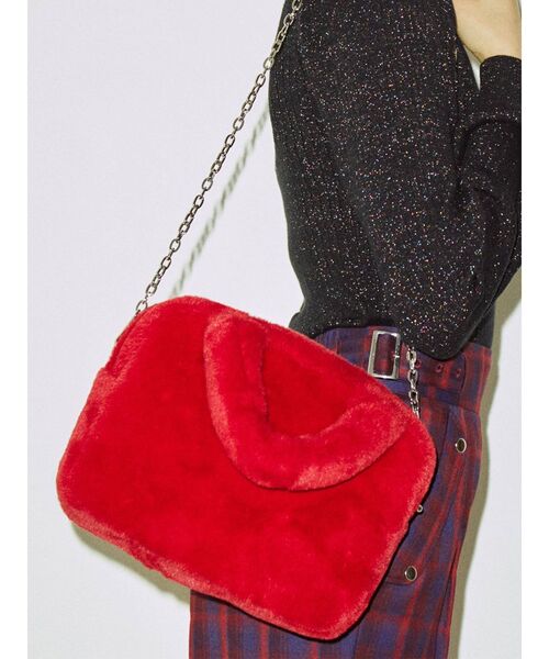 jouetie（ジュエティ）の「ファーボストンBAG（ボストンバッグ・レディース・ブラック/レッド/グリーン/ブルー・FREE）」の4枚目の写真