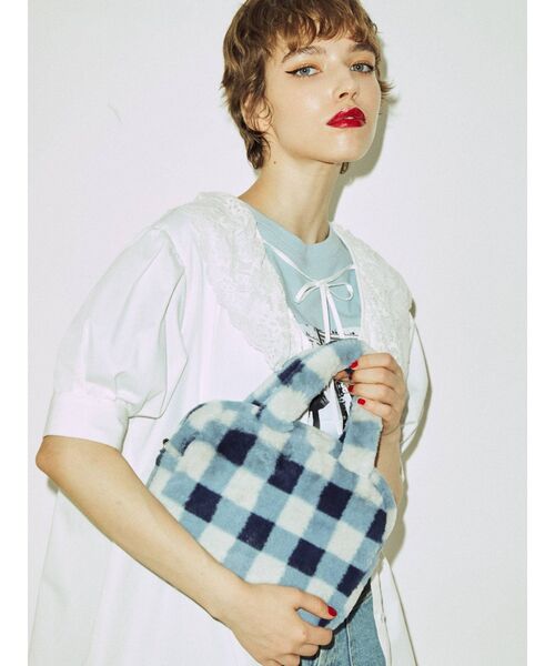 jouetie（ジュエティ）の「ファーボストンBAG（ボストンバッグ・レディース・ブラック/レッド/グリーン/ブルー・FREE）」の16枚目の写真