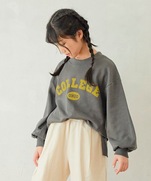 undeny.(アンディニ-)の「アンディニー COLLEGE 切り替え プルオーバー(その他トップス・キッズ・チャコールグレー/アイボリー/グレイッシュベージュ・M/L/XL)」の2枚目の写真