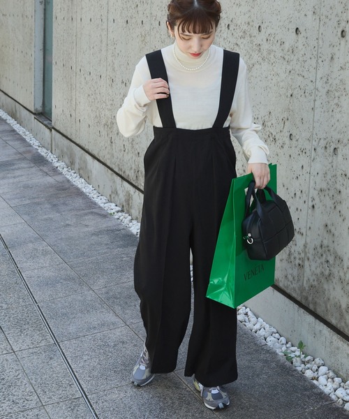 forksy.（フォルクシー）の「【forksy.】ツイルハイウエストタック入りサロペット（サロペット/オーバーオール・レディース・ブラック/ベージュ/グレー・FREE）」の16枚目の写真