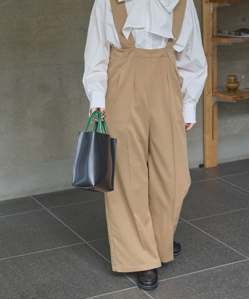 forksy.（フォルクシー）の「【forksy.】ツイルハイウエストタック入りサロペット（サロペット/オーバーオール・レディース・ブラック/ベージュ/グレー・FREE）」の20枚目の写真