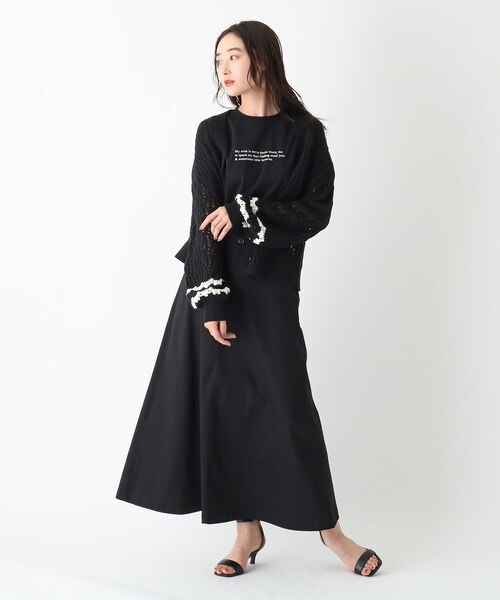 OPAQUE.CLIP（オペークドットクリップ）の「◆コットンMIX ローゲージ透かし編みVネックカーディガン（カーディガン/ボレロ・レディース・ブラック/ホワイト系/ダークグリーン・38）」の7枚目の写真