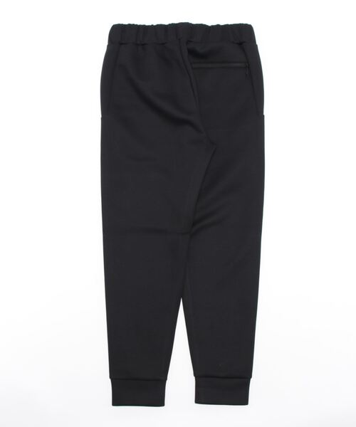 THE NORTH FACE(ザノースフェイス)の「THE NORTH FACE | TECH AIR SWEAT JOGGER PANTS MEN(スウェットパンツ・メンズ・ブラック/グレー・MEDIUM/LARGE)」の3枚目の写真