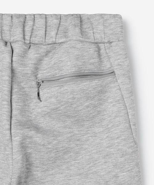 THE NORTH FACE(ザノースフェイス)の「THE NORTH FACE | TECH AIR SWEAT JOGGER PANTS MEN(スウェットパンツ・メンズ・ブラック/グレー・MEDIUM/LARGE)」の11枚目の写真