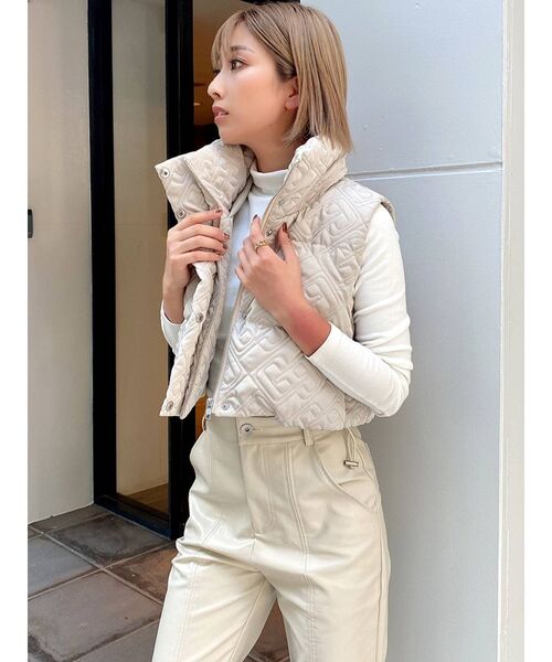 GYDA（ジェイダ）の「GG QUILTING中綿ベスト（その他アウター・レディース・ブラック/アイボリー・FREE）」の5枚目の写真