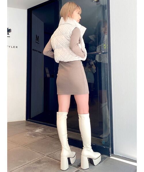 GYDA（ジェイダ）の「GG QUILTING中綿ベスト（その他アウター・レディース・ブラック/アイボリー・FREE）」の11枚目の写真