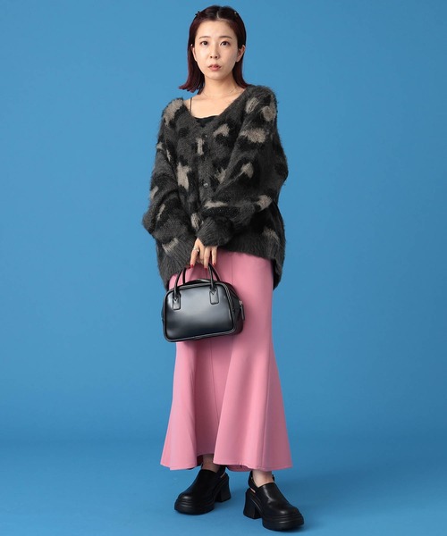 BeAMS DOT(ビームスドット)の「【WEB限定】BeAMS DOT / マーメイドスカート(スカート・レディース・ブラック/ピンク/パープル/ターコイズブルー・L/M/S)」の22枚目の写真