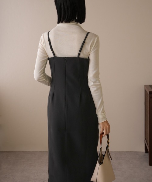 IAMUSE(アイアミューズ)の「ビスチェ風Iラインキャミソールワンピース S0801【IAMUSE】(ワンピース・レディース・ブラック・FREE/M/S)」の9枚目の写真