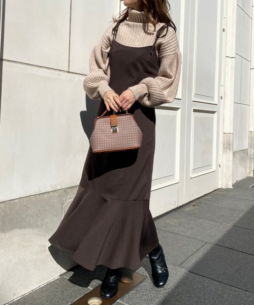 one after another NICE CLAUP（ワンアフターアナザーナイスクラップ）の「【ZOZO限定リバイバル】マルチWAYハイネックニット＋マーメイドキャミワンピースセット（ワンピース・レディース・ブラック/モカ/ブラック系その他・FREE）」の3枚目の写真