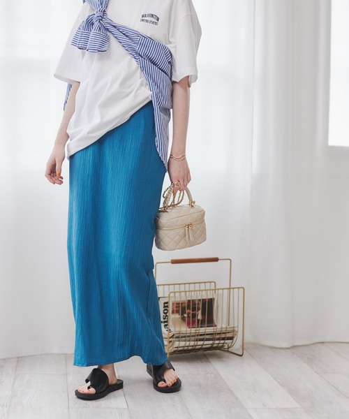 ANGIE(アンジー)の「楊柳ストレートスカート(スカート・レディース・ブルー/アイボリー/スミクロ/ブラウン/ライム・FREE)」の2枚目の写真