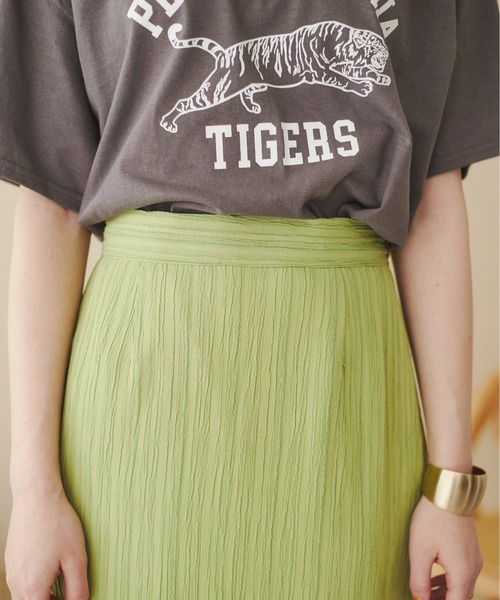 ANGIE(アンジー)の「楊柳ストレートスカート(スカート・レディース・ブルー/アイボリー/スミクロ/ブラウン/ライム・FREE)」の9枚目の写真