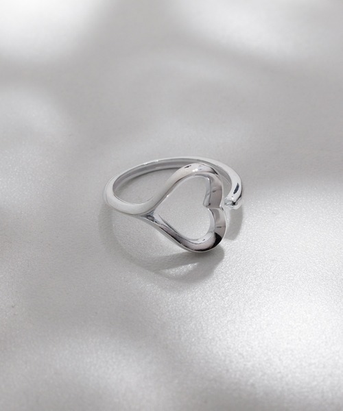 SETUP7（セットアップセブン）の「【SETUP7】シルバー925ハートモチーフリング/フリーサイズ SSS-4（リング・レディース・シルバー/シルバー系その他/シルバー系その他4/シルバー系その他5/シルバー系8/シルバー系その他3/シルバー系その他6/シルバー系その他7/シルバー系9/シルバー系2/シルバー系・FREE）」の4枚目の写真