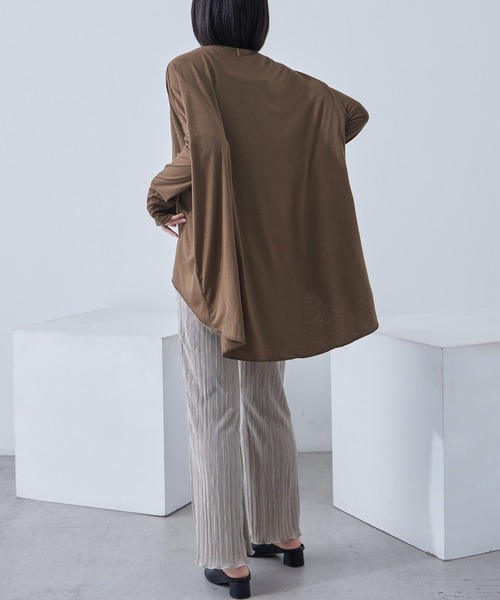 Fashion Letter(ファッションレター)の「ベア天竺 テールカット 変形ロングtシャツ(Tシャツ/カットソー・レディース・オフホワイト/ブラウン/ブラック・M)」の21枚目の写真