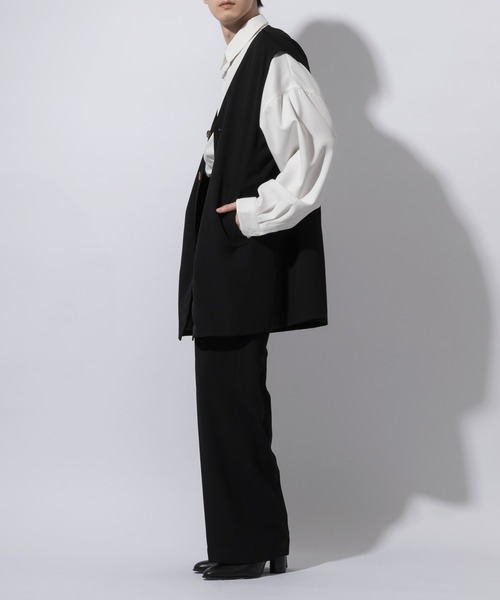 Adoon plain（アドーンプレーン）の「【Adoon plain】ノーカラーロングジレ(セットアップ対応)（ベスト・メンズ・ブラック/ブルーグレー/グレー系その他・MEDIUM/LARGE）」の9枚目の写真